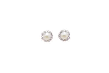 Fresh Water Pearl Earrings
